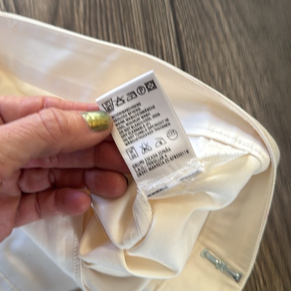 Escada Off-White Classic
Lightweight Cotton Twill Pants size 34 or US 6 - Picture 7 of 11